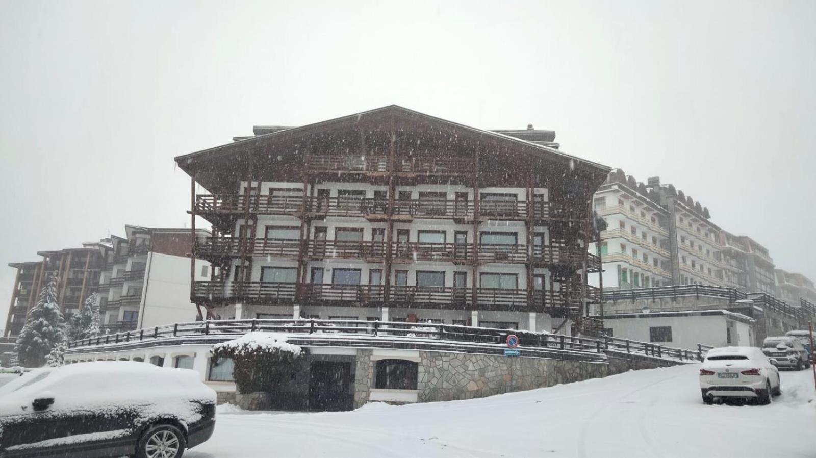 New Condominio Royal Colle Colle Sestriere Zewnętrze zdjęcie
